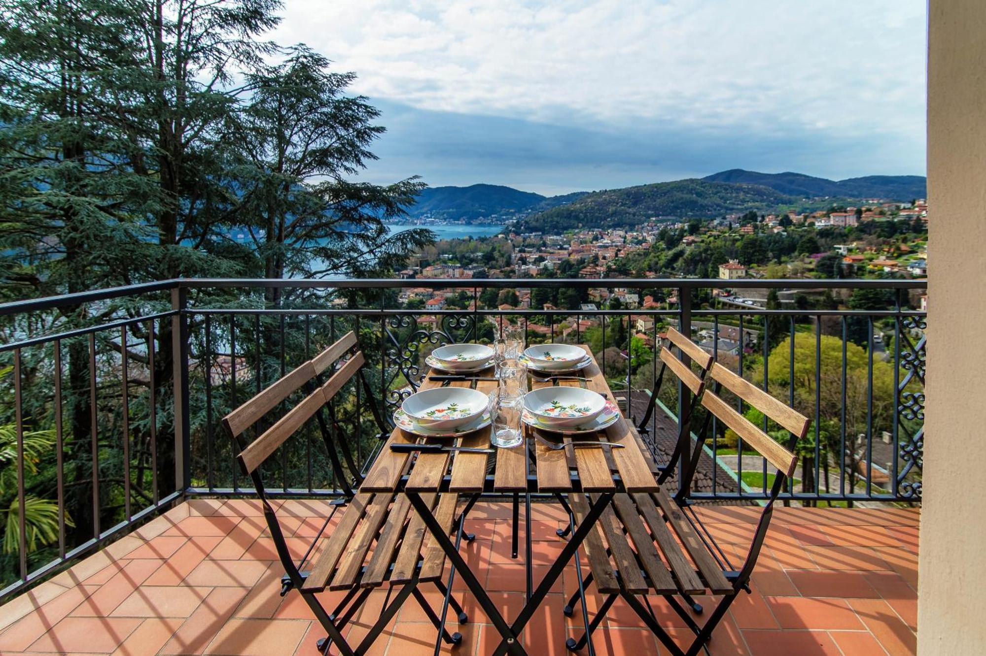 Vista Lario Apartment - Aqua Apartments Cernobbio Extérieur photo