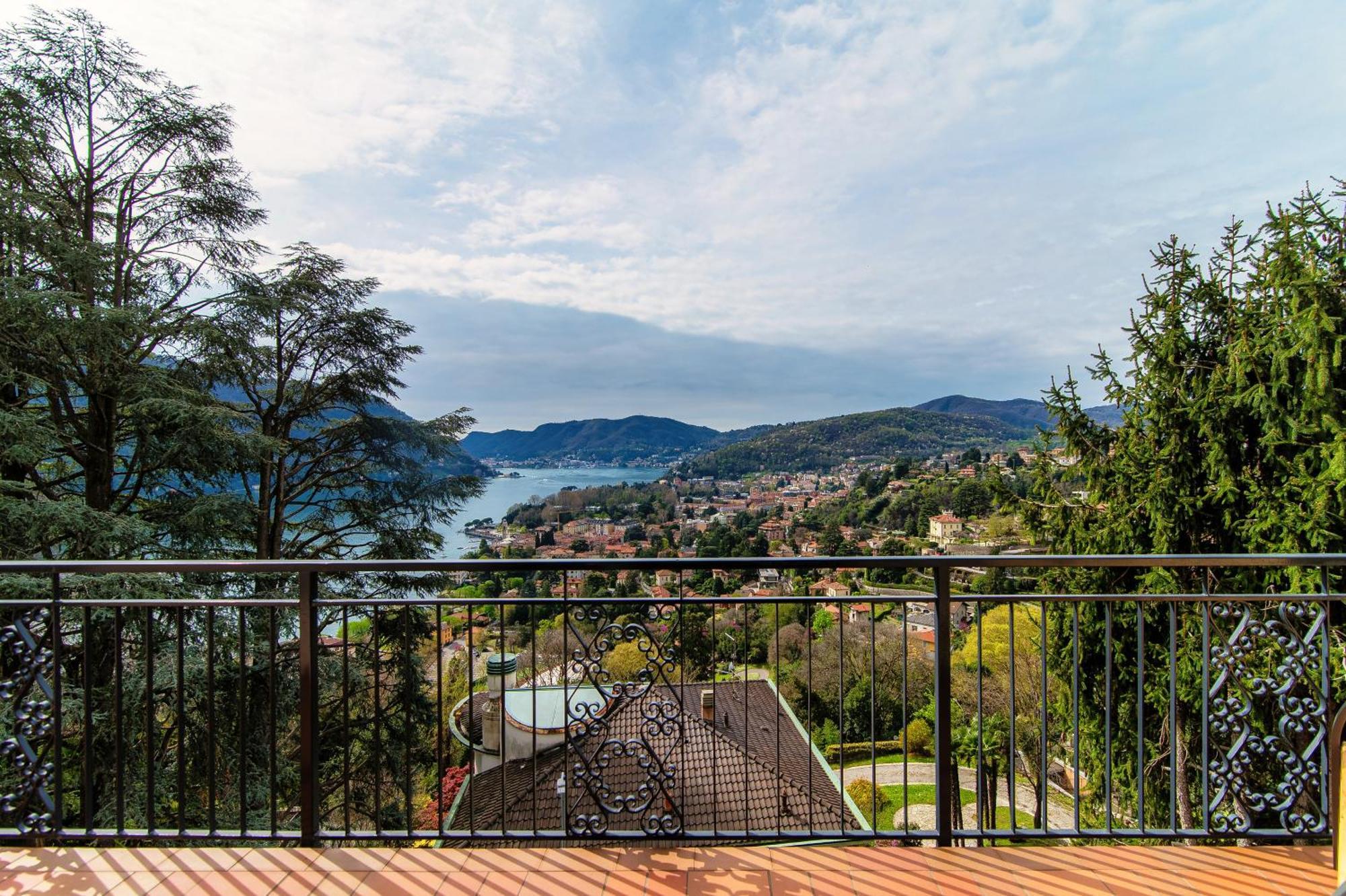 Vista Lario Apartment - Aqua Apartments Cernobbio Extérieur photo